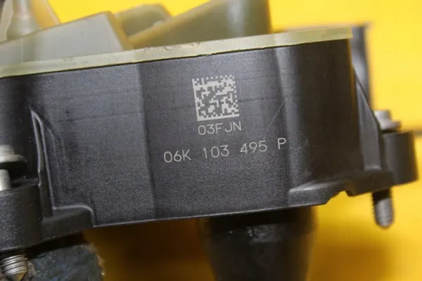 Separador de óleo Audi OE 06K103495P - Estado usado image 9