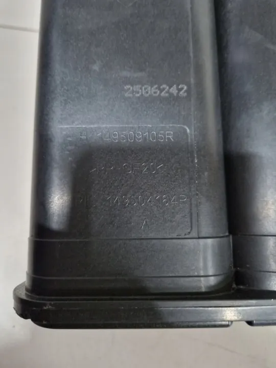 Hiilifiltteri OEM 149509105R Dacia Duster III:lle image 6