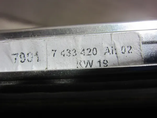 BMW F34 Rechte Chrom Dachreling OEM 51337433420 image 5