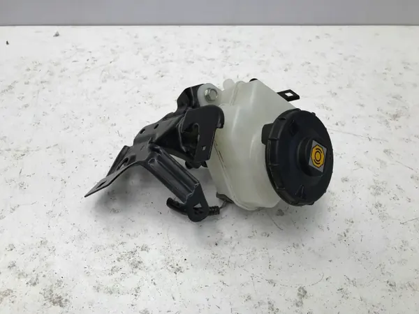 Remvloeistofreservoir OEM 6641546464884864 Honda ZR-V image 2