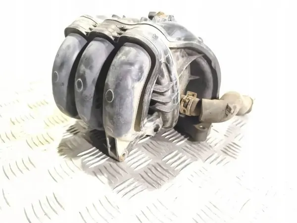 Intake Manifold PEUGEOT 107 1.0L gasoline image 3