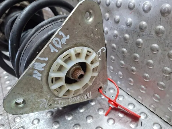 Voorlinker Schokdemper OEM S26309102 Renault Twingo image 5