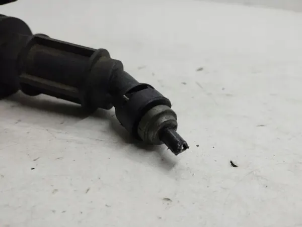 OEM MN100486 Kopplingsslavcylinder för Peugeot 4007 image 3