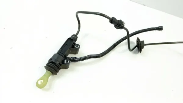 MINI COOPER R57 1.6d Kupplungspumpenleitung OEM 5774078 image 10