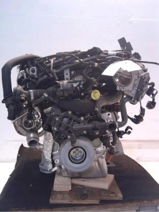 BMW B48B20B Moottori Uusi OEM B38A15B image 3