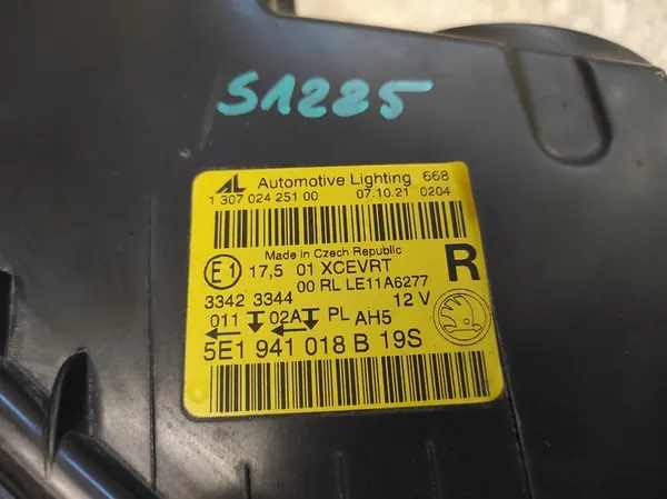 Farol Xenon Direito SKODA OCTAVIA 3 III 12-16 5E1941018B image 10
