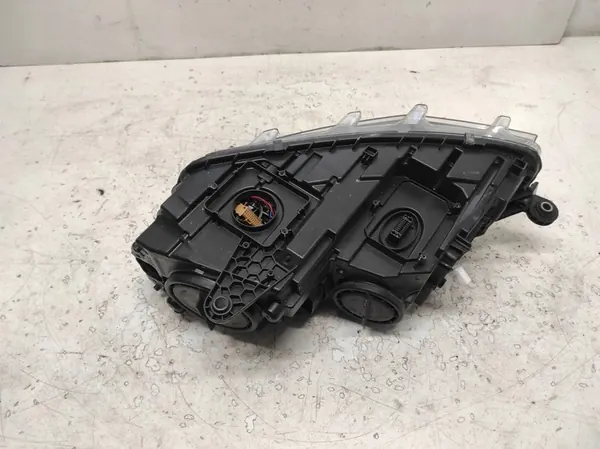 Farol Xenon Direito SKODA OCTAVIA 3 III 12-16 5E1941018B image 9