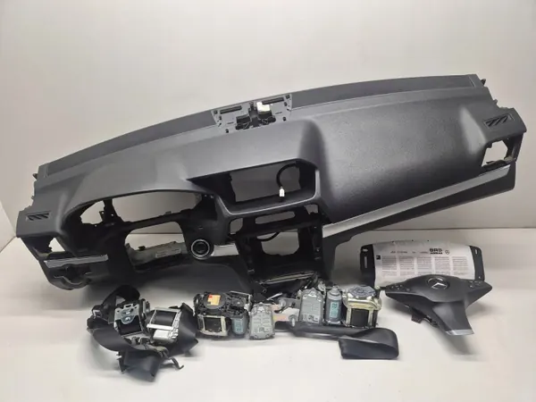 OEM AYN7244 Dashboard Airbag Mercedes E W207 image 2