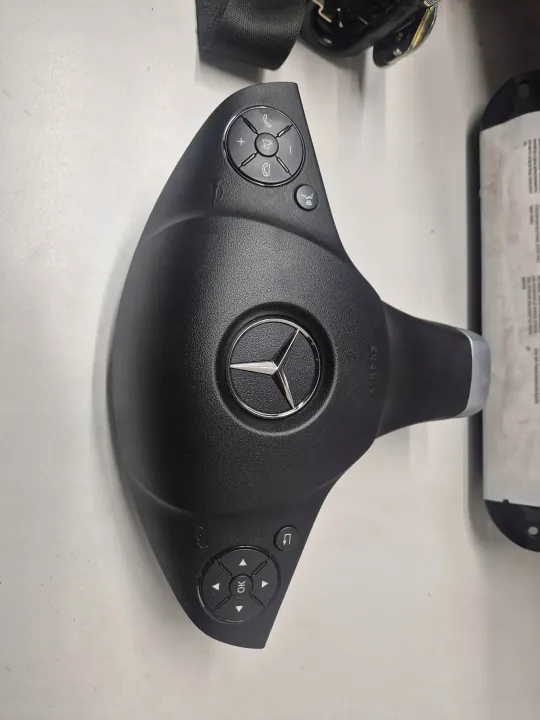 OEM AYN7244 Dashboard Airbag Mercedes E W207 image 10