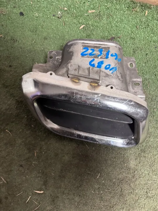 OEM 255640 AMG Pakopää - Käytetty Mercedes-osa image 2