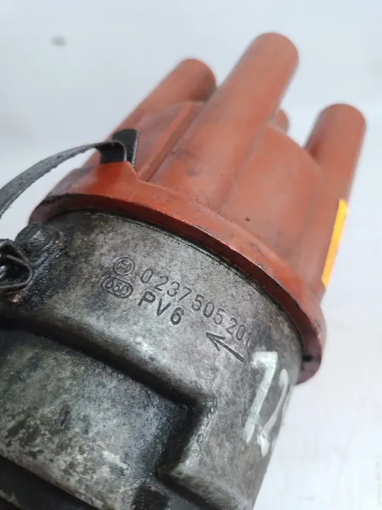 Bosch ontstekingsverdeler OEM 0237505201 - Gebruikt image 5