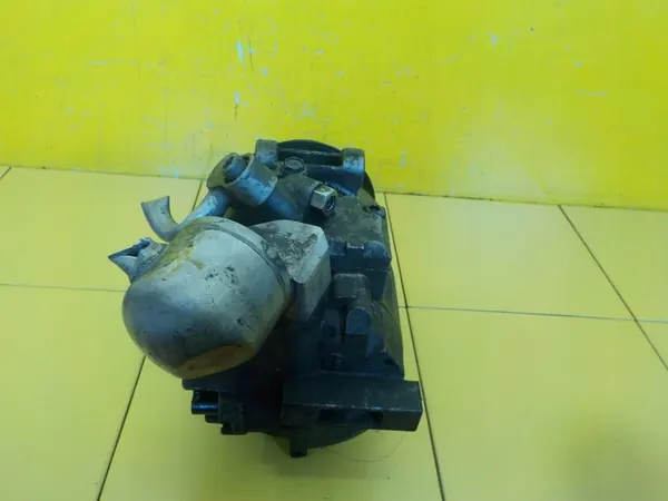Compresor de AC MERCEDES W204 1.8 CGI A0022304511 image 2