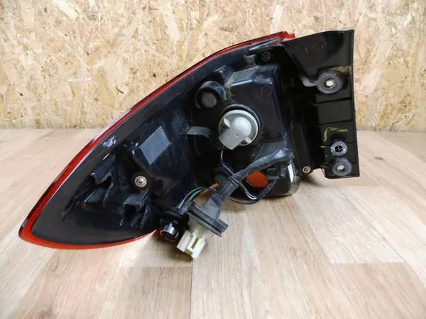 Lámpara trasera derecha Suzuki Vitara OE image 4