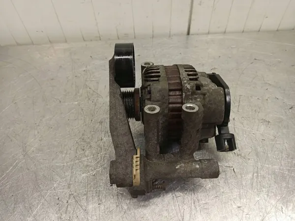Alternador Peugeot 308 OE V75769568002 image 2