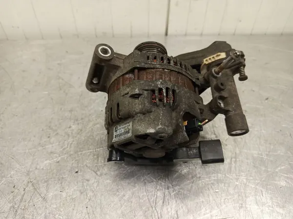 Alternador Peugeot 308 OE V75769568002 image 7