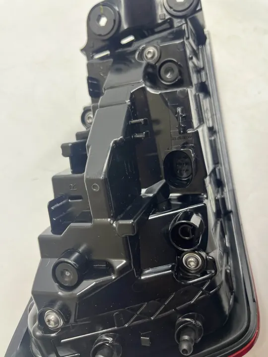 Audi A3 8V Sedán Conjunto de Luces Traseras LED OEM 8V5945091 image 10