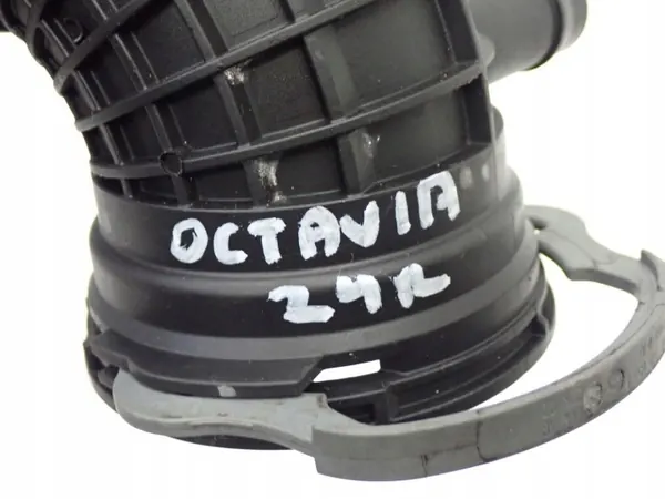 Insugningsslang OEM 04E145641 för Skoda Octavia IV 1.5 TSI image 9