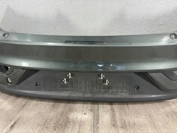 Spoiler OEM 86612-G4AA0 para Hyundai i30 Fastback image 5