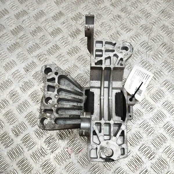 Moottorin Tuki Oikea Jeep Renegade Off-Road 1.3L OEM 52129596 image 3