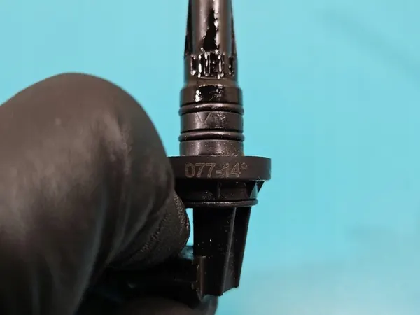 Öljynmittausanturi Nissan Juke I F15 10-19 111452963R image 5