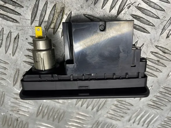 Aanstekercontactdoos OEM 7532154563 voor Land Rover image 6