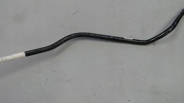 Manguera de purga BMW G22 OEM 8485971 - Usado image 3