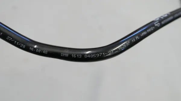 Manguera de purga BMW G22 OEM 8485971 - Usado image 8