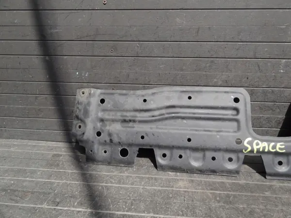 Cache plaque avant Mitsubishi OE pour Space Star 2018 image 3