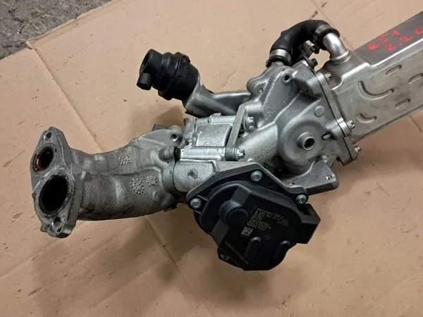 Válvula EGR Mercedes-Benz A6511400160 image 3