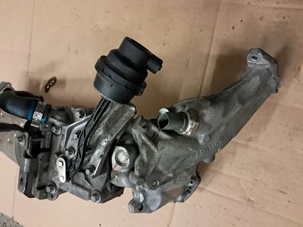 Válvula EGR Mercedes-Benz A6511400160 image 6