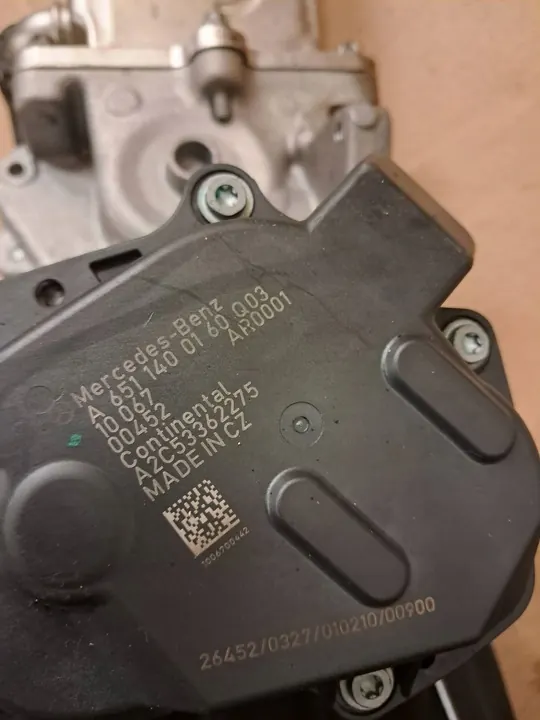 Válvula EGR Mercedes-Benz A6511400160 image 8