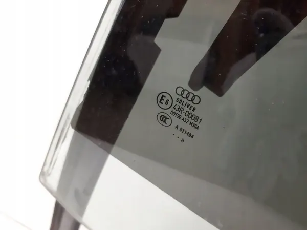 Takaluukun ikkunakehys Audi RS6 C6 2008 4F0867415C image 2