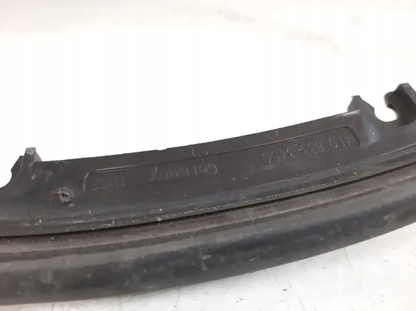 Takaluukun ikkunakehys Audi RS6 C6 2008 4F0867415C image 3