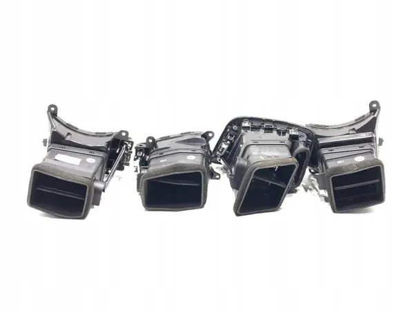 Grille de ventilation avant OEM 84830-2T100 Kia Optima image 7