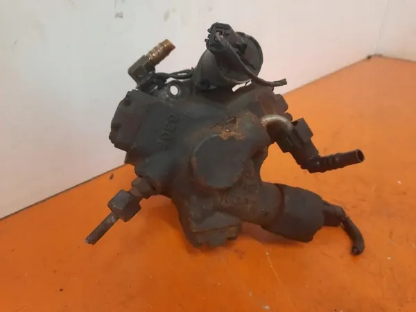 Ford OE 9683624080 Brandstofpomp image 2