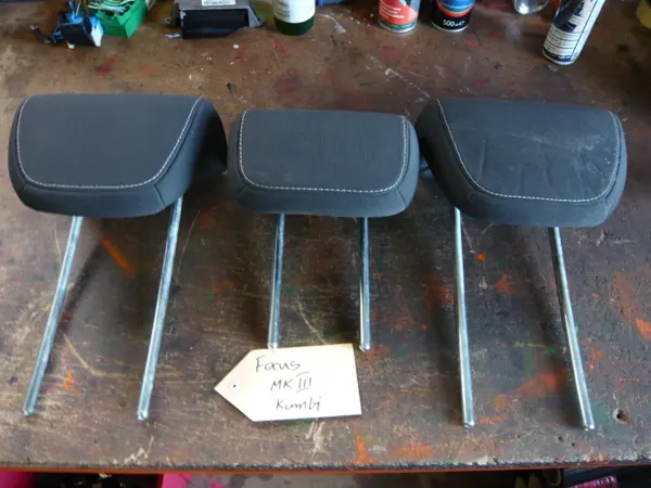 Appuie-tête arrière complet Ford Focus Mk3 OEM image 2