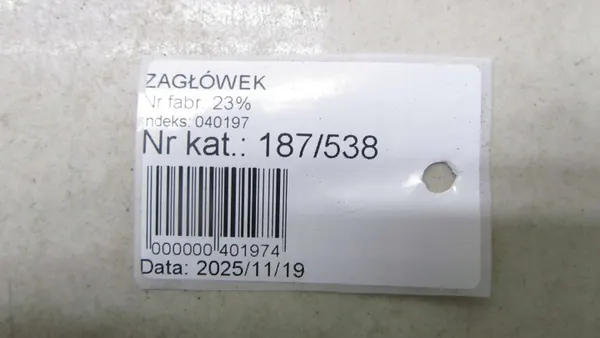 BMW X1 F48 Rechter hinterer Kopfstütze OEM GIS61083 image 6