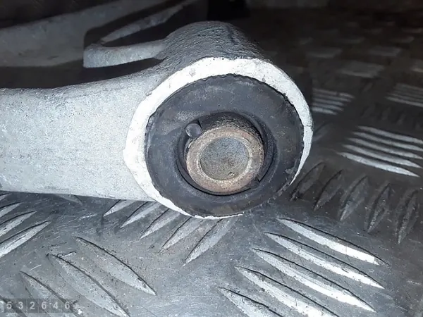 2006 Saab 9-3 Braço Suspensão 1900 Diesel Usado image 4