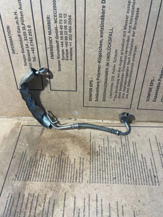 Gebrauchte Volkswagen Ölleitung für Passat B6 2009 image 6