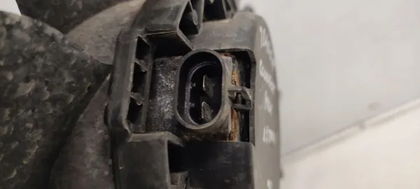 Ventilador Ford Transit Connect MK1 OEM 4986737 - Usado image 3