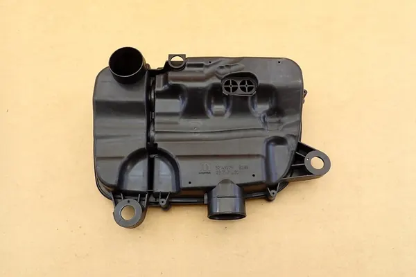 FIAT 500 1.0 Ilmansuodattimen Kotelo OEM Mopar 52149229 image 10