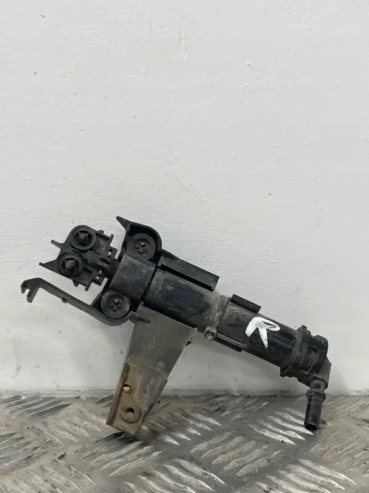 Opel Antara 2008 Höger strålkastartvättsmunstycke OEM ESH6028 image 2