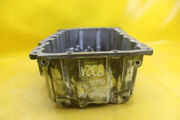 Oljepanna OEM 03G103603 för VW Passat B6 2.0 TDI image 8