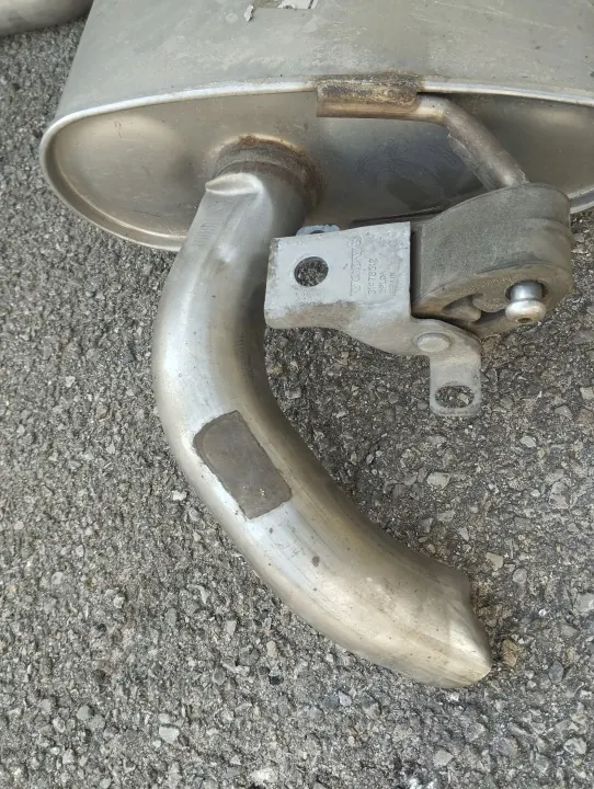 Volvo OEM 32335171 Auspufftopf & Rohr - Gebraucht image 4
