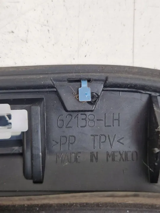Joint de vitre arrière Jeep Compass OEM 62138LH image 6
