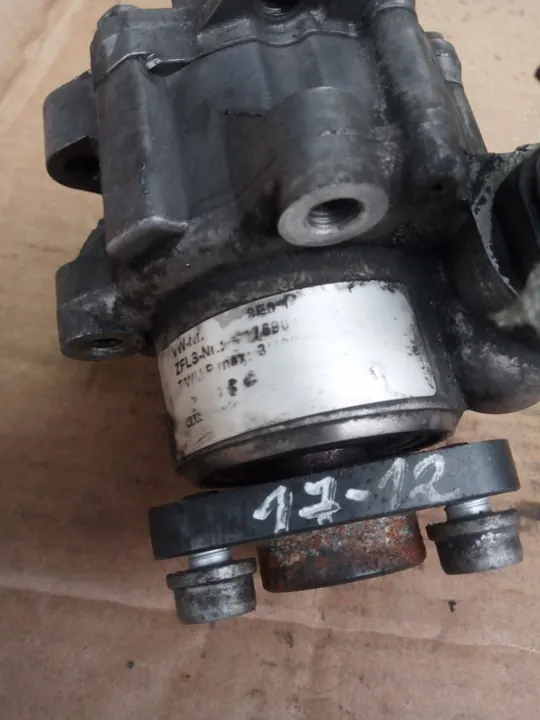 Stuurbekrachtigingspomp Audi A4 2.7 3.0 TDI image 6