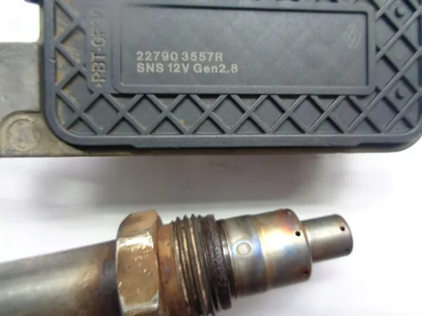 Sensor NOx 227903557R Renault Master III 2.3 DCI image 2