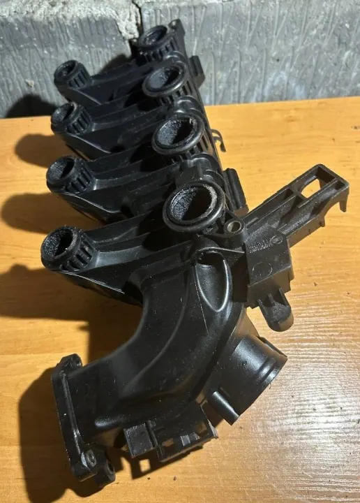 Gebrauchtes Ansaugrohr OEM 965244848000 Peugeot Expert image 2