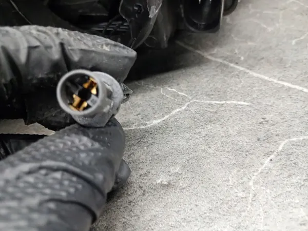 VW GOLF 6 VI 2008-2013 FAROL ESQUERDO image 10