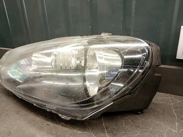 VW GOLF 6 VI 2008-2013 FAROL ESQUERDO image 2
